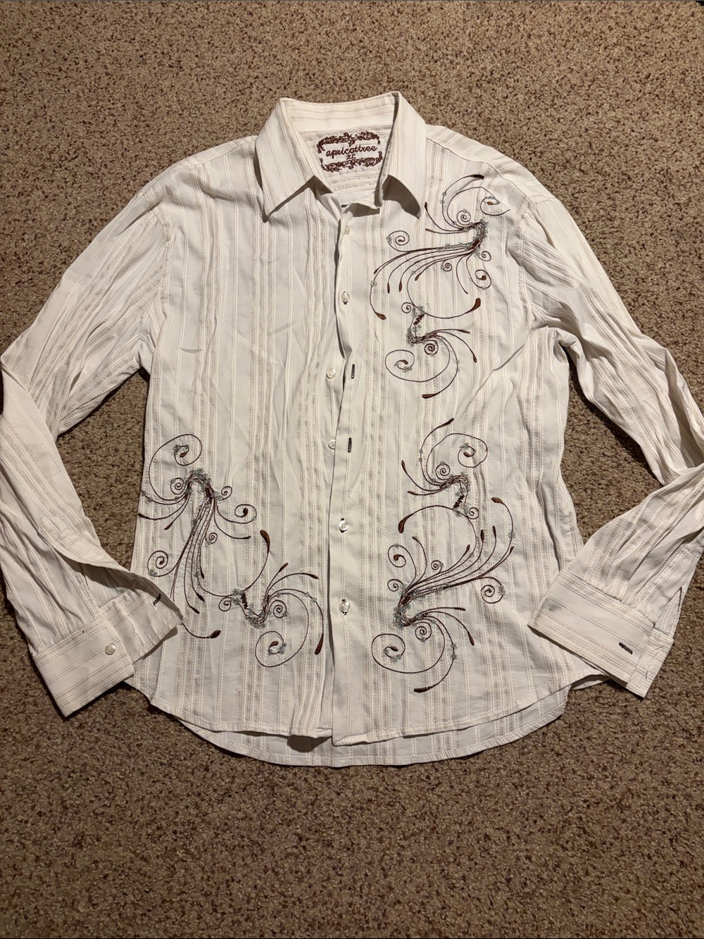 ApricotTree embroided button up